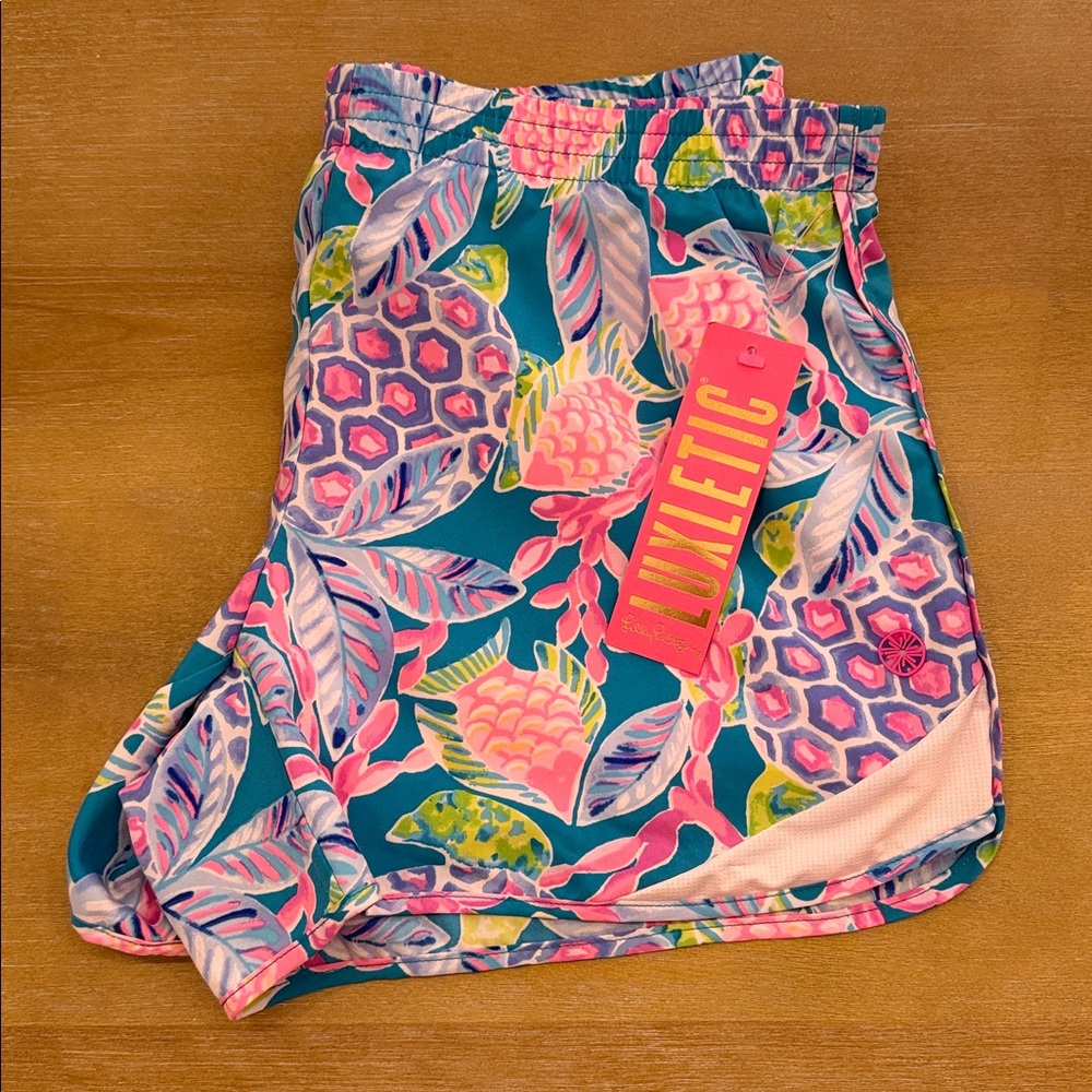 New! Lilly Pulitzer Luxletic Shorts - Picture 7 of 9